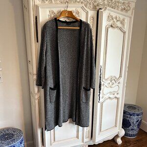 J JILL BLACK WHITE GRAY TWEED LOOK LONG CARDIGAN WITH PATCH POCKETS XL PETITE